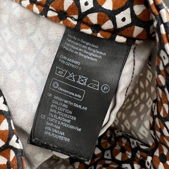 H&M / orange black white geometric patterned straight leg ankle pants / 4 - Picture 5 of 7